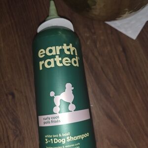 Green 3-in-1 Dog Shampoo